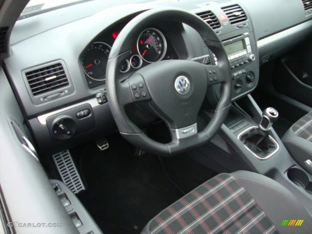 Interlagos Black Cloth Interior 2009 Volkswagen GTI 4 Door Photo #41321882