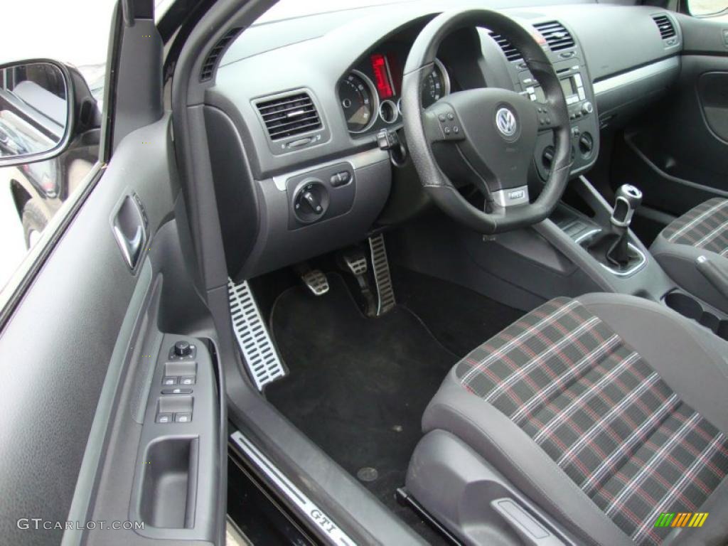 Interlagos Black Cloth Interior 2009 Volkswagen GTI 4 Door Photo #41321898