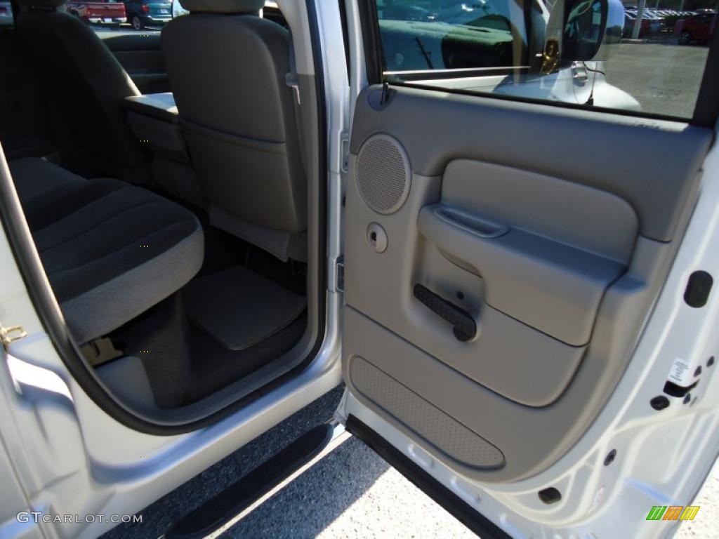 2003 Ram 1500 SLT Quad Cab - Bright Silver Metallic / Dark Slate Gray photo #15