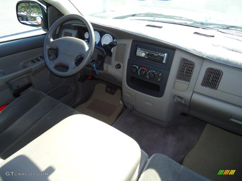 2003 Ram 1500 SLT Quad Cab - Bright Silver Metallic / Dark Slate Gray photo #17