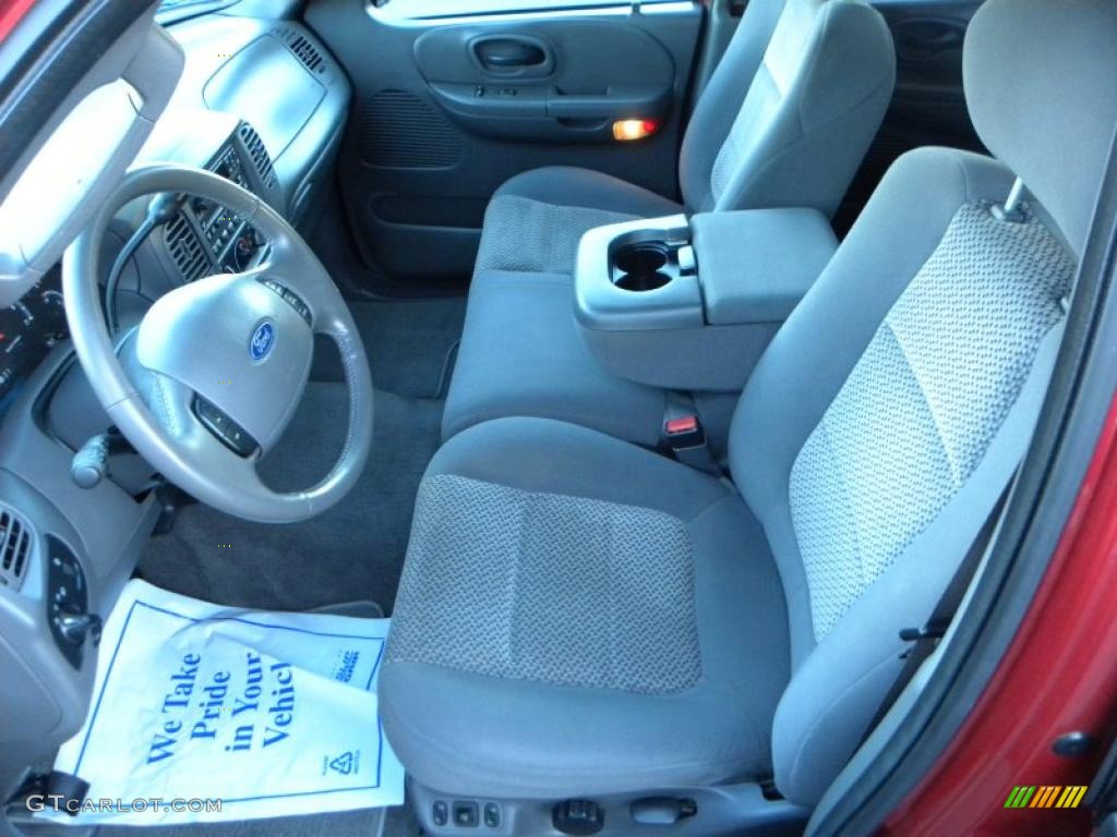 Medium Graphite Interior 2002 Ford F150 XLT SuperCrew Photo #41323706