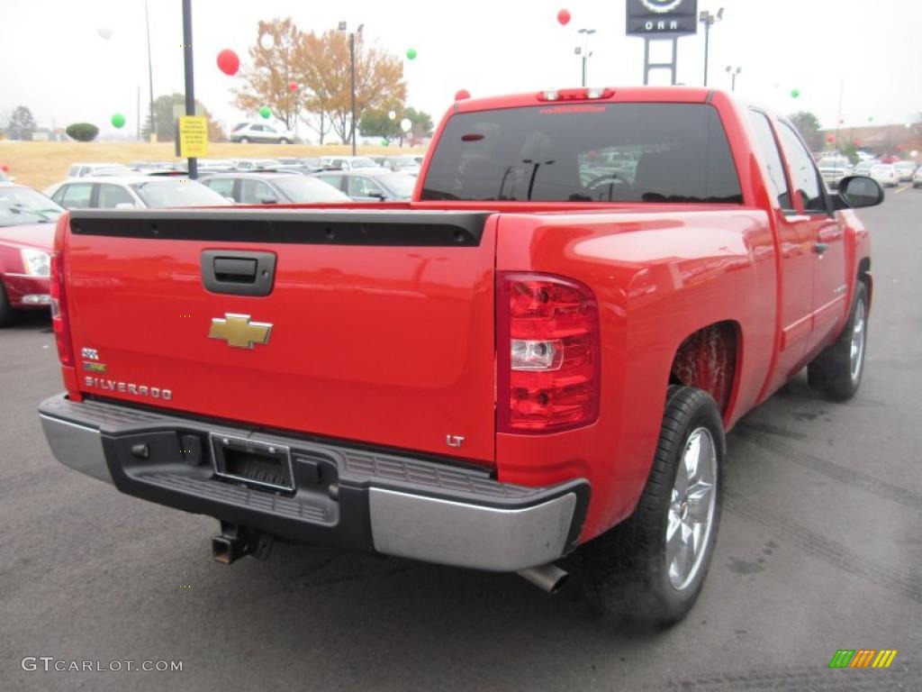 2009 Silverado 1500 LT Extended Cab - Victory Red / Ebony photo #5