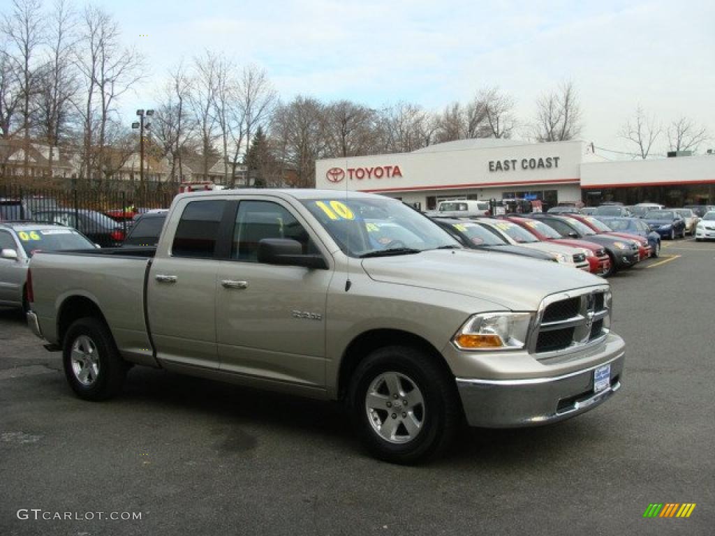 2010 Ram 1500 SLT Quad Cab 4x4 - Bright Silver Metallic / Dark Slate/Medium Graystone photo #1
