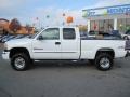 2005 Summit White GMC Sierra 2500HD SLT Extended Cab 4x4  photo #2