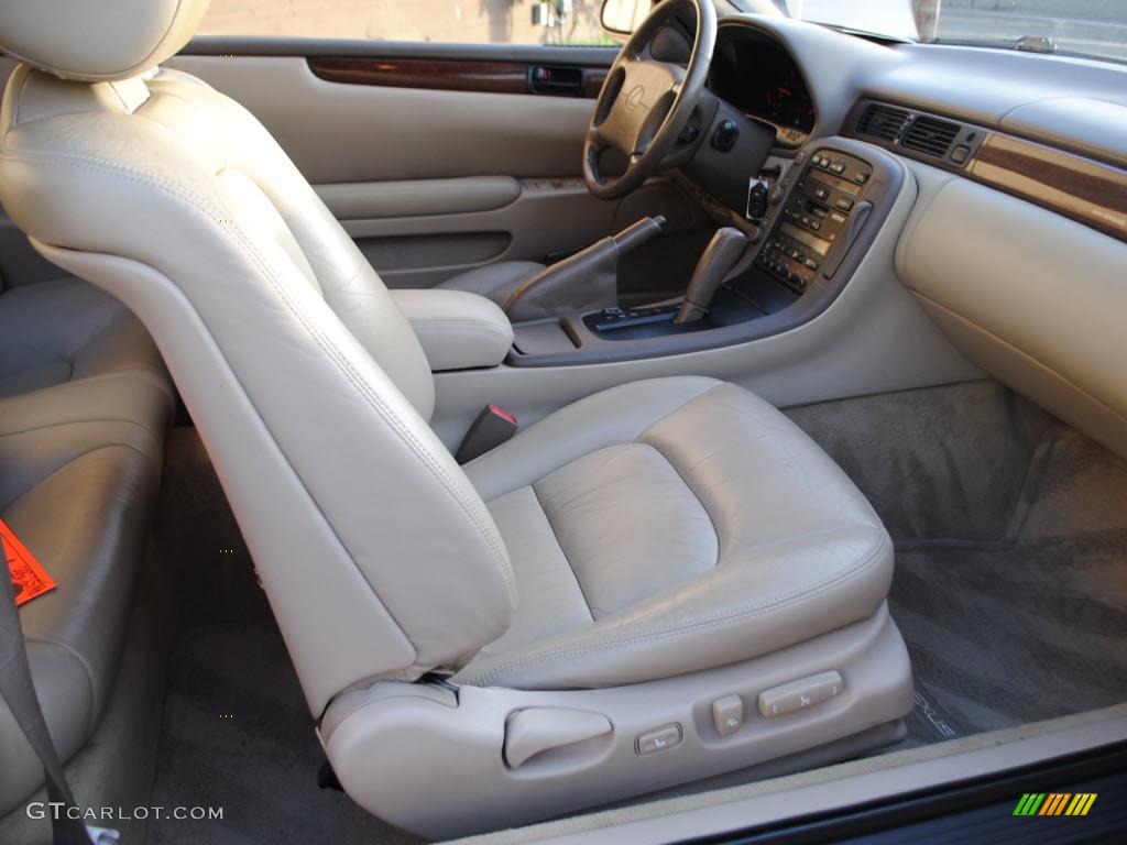 1996 SC 300 - Sandstone Beige Metallic / Beige photo #11