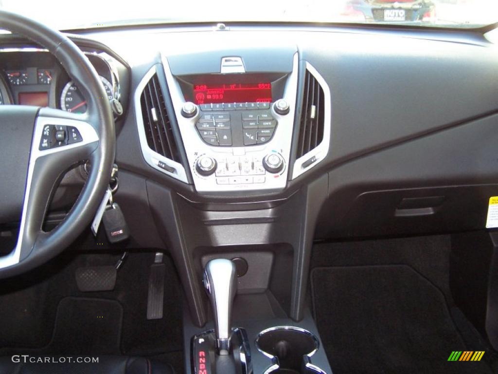 2010 GMC Terrain SLT Jet Black Dashboard Photo #41333439