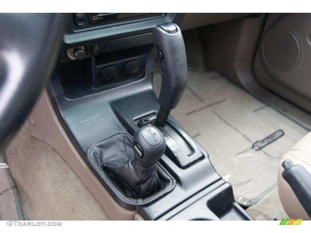 2001 Toyota 4Runner SR5 4x4 4 Speed Automatic Transmission Photo #41334459