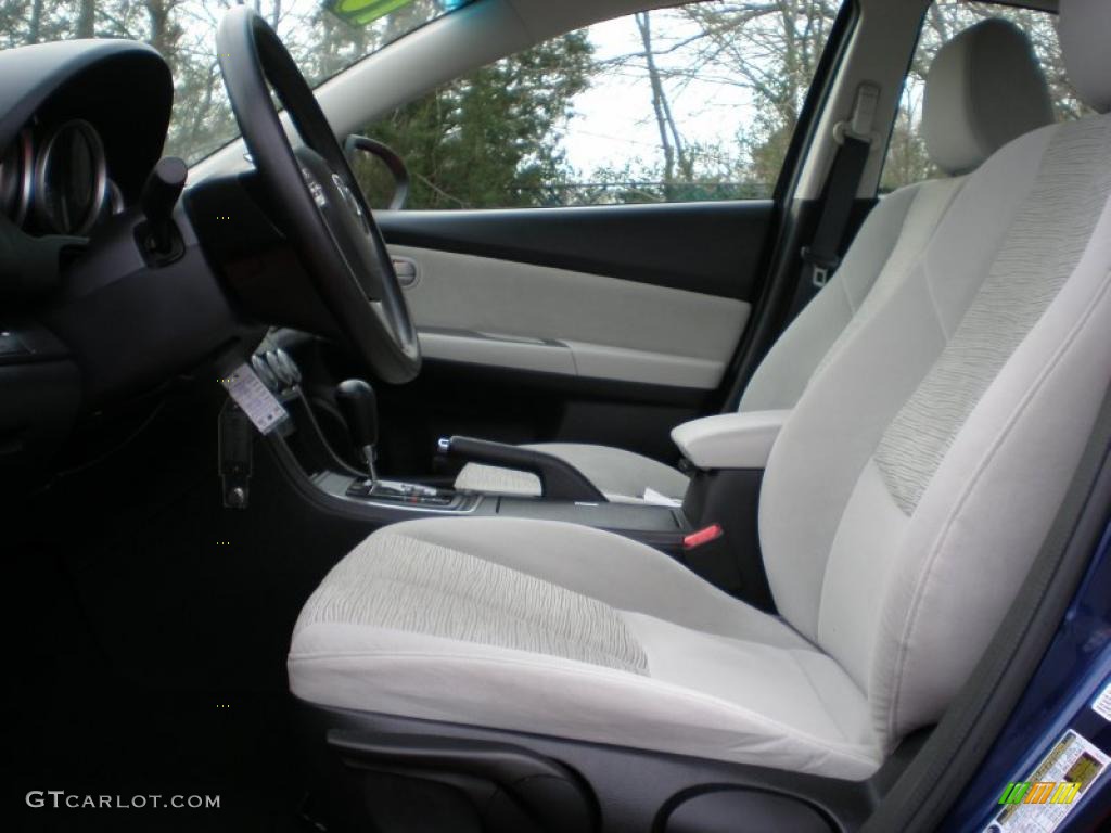 Gray Interior 2010 Mazda MAZDA6 i Sport Sedan Photo #41335699