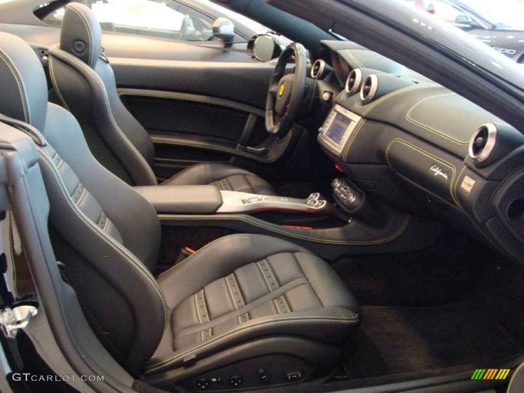 2010 Ferrari California Standard California Model Nero Dashboard Photo #41338843