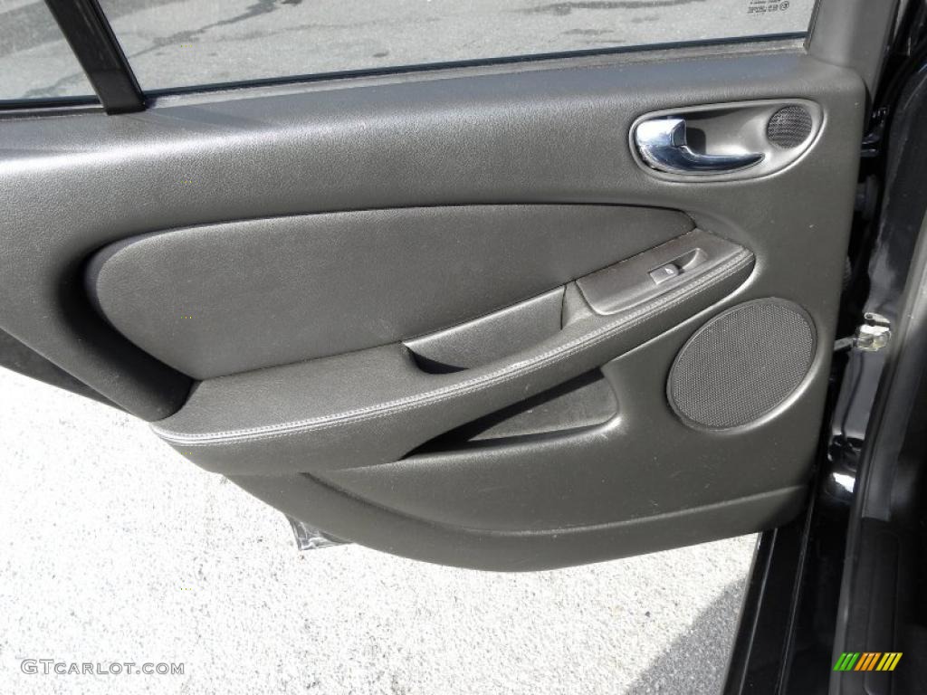 2002 Jaguar X-Type 3.0 Charcoal Door Panel Photo #41339101