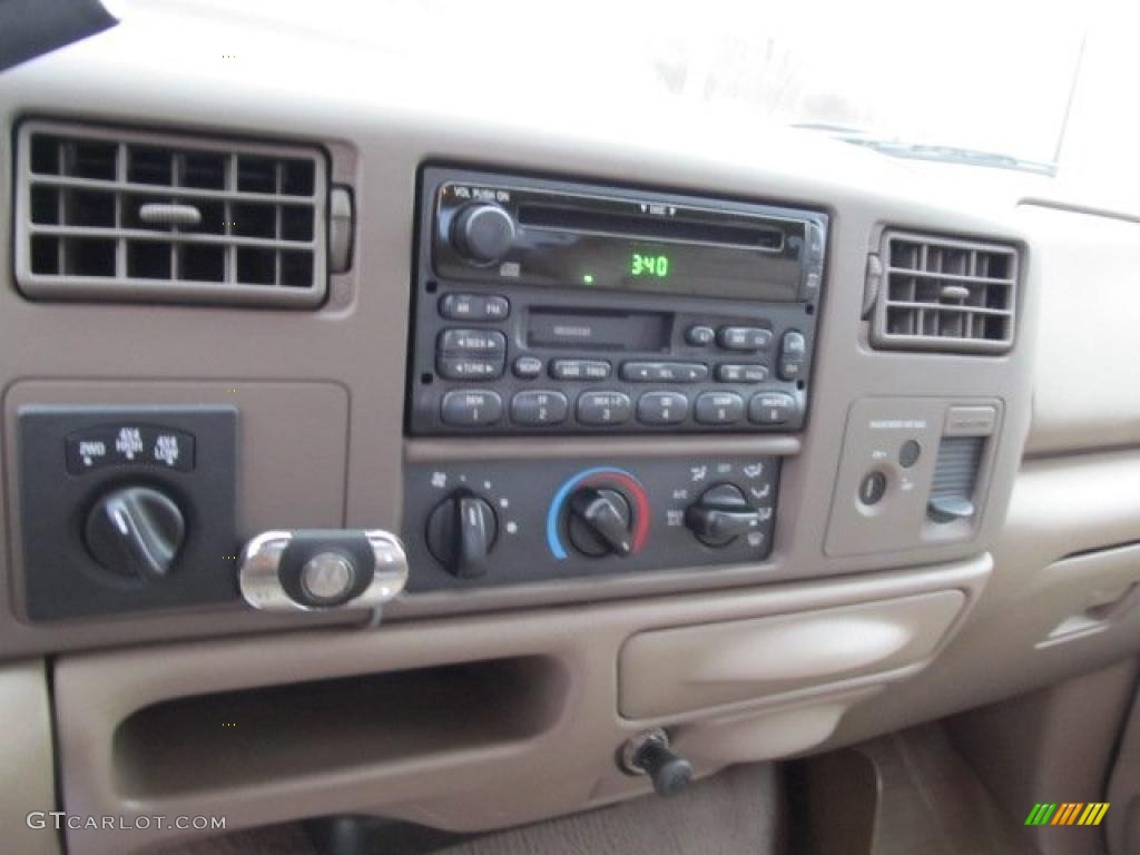 2000 Ford F250 Super Duty Lariat Extended Cab 4x4 Controls Photo #41339740