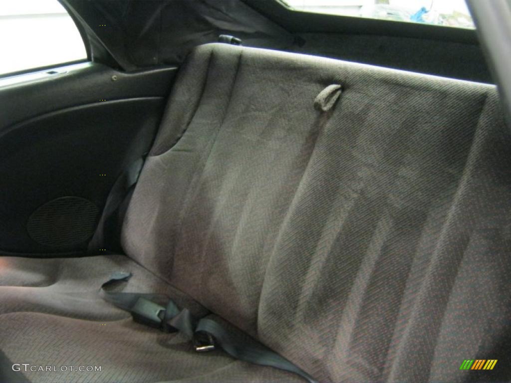 2000 Cavalier Z24 Convertible - Bright White / Medium Gray photo #21