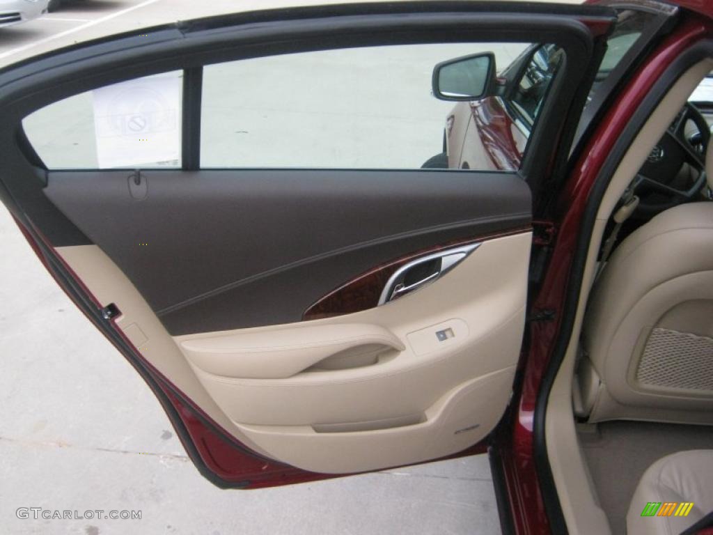 2011 Buick LaCrosse CXS Cocoa/Cashmere Door Panel Photo #41342335