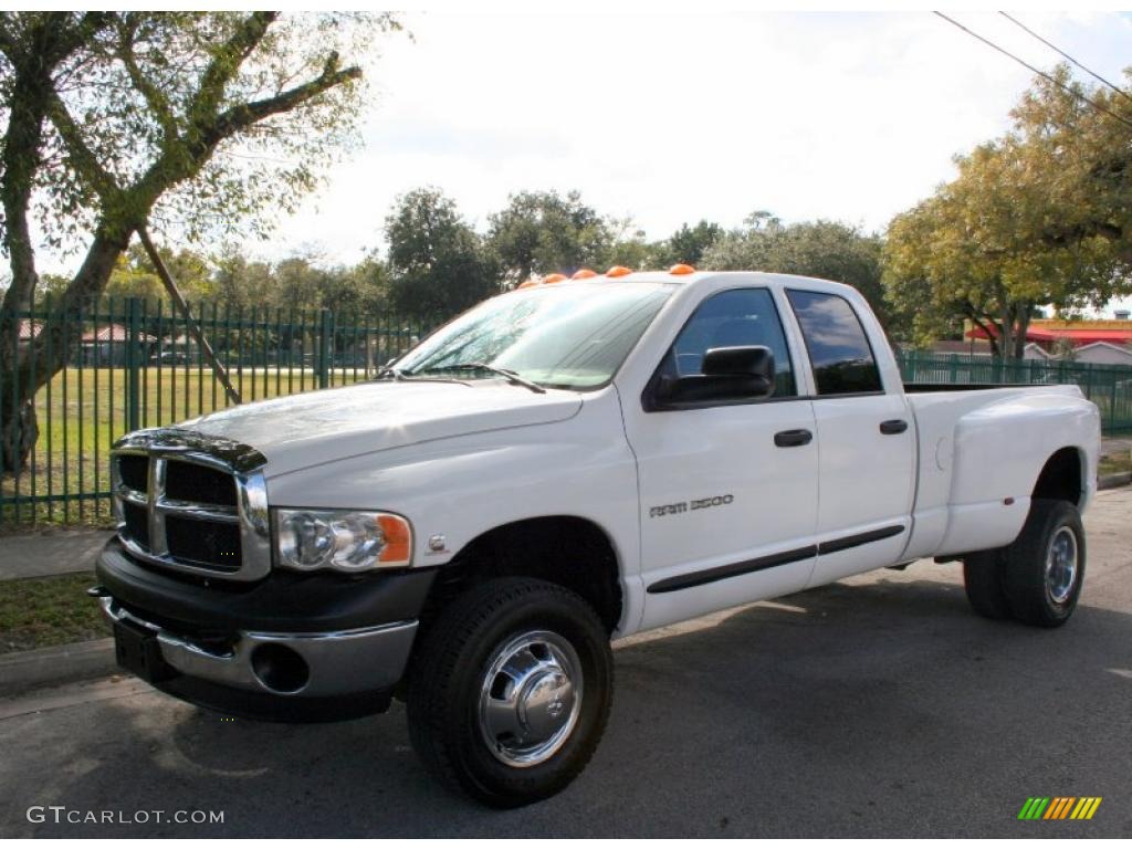 Bright White 2005 Dodge Ram 3500 ST Quad Cab 4x4 Dually Exterior Photo #41342823