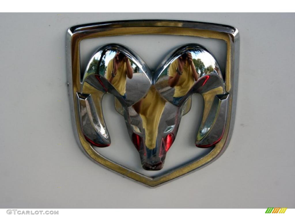 2005 Dodge Ram 3500 ST Quad Cab 4x4 Dually Marks and Logos Photo #41343039