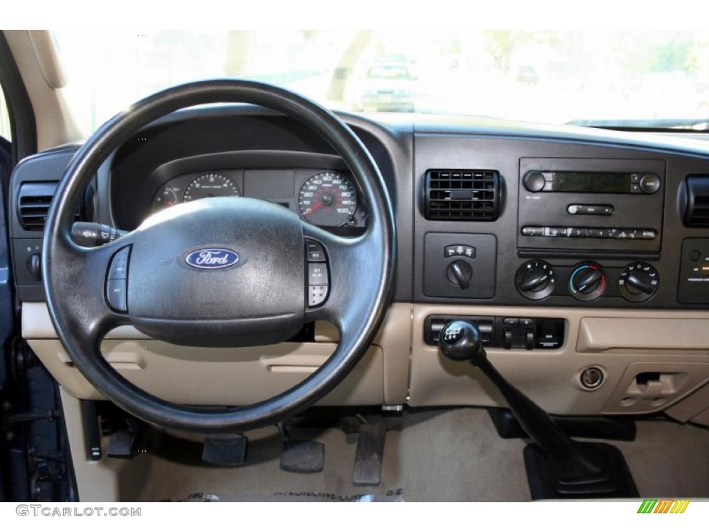 2005 Ford F250 Super Duty XLT SuperCab 4x4 Tan Dashboard Photo #41345239