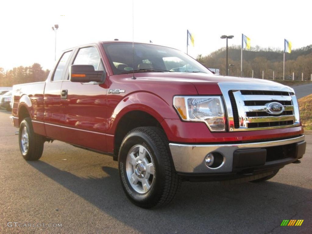2010 F150 XLT SuperCab 4x4 - Red Candy Metallic / Medium Stone photo #4