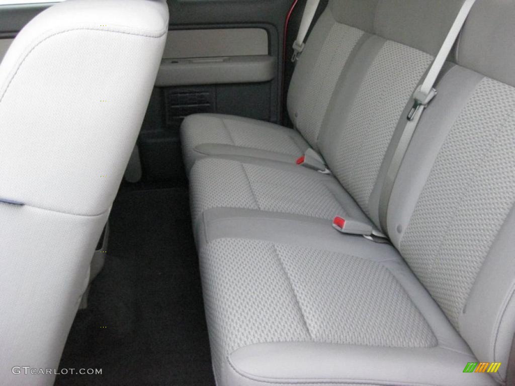 2010 F150 XLT SuperCab 4x4 - Red Candy Metallic / Medium Stone photo #16