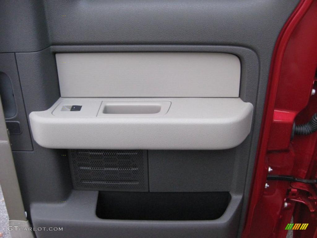 2010 F150 XLT SuperCab 4x4 - Red Candy Metallic / Medium Stone photo #24
