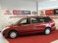 2006 Salsa Red Pearl Toyota Sienna LE  photo #4