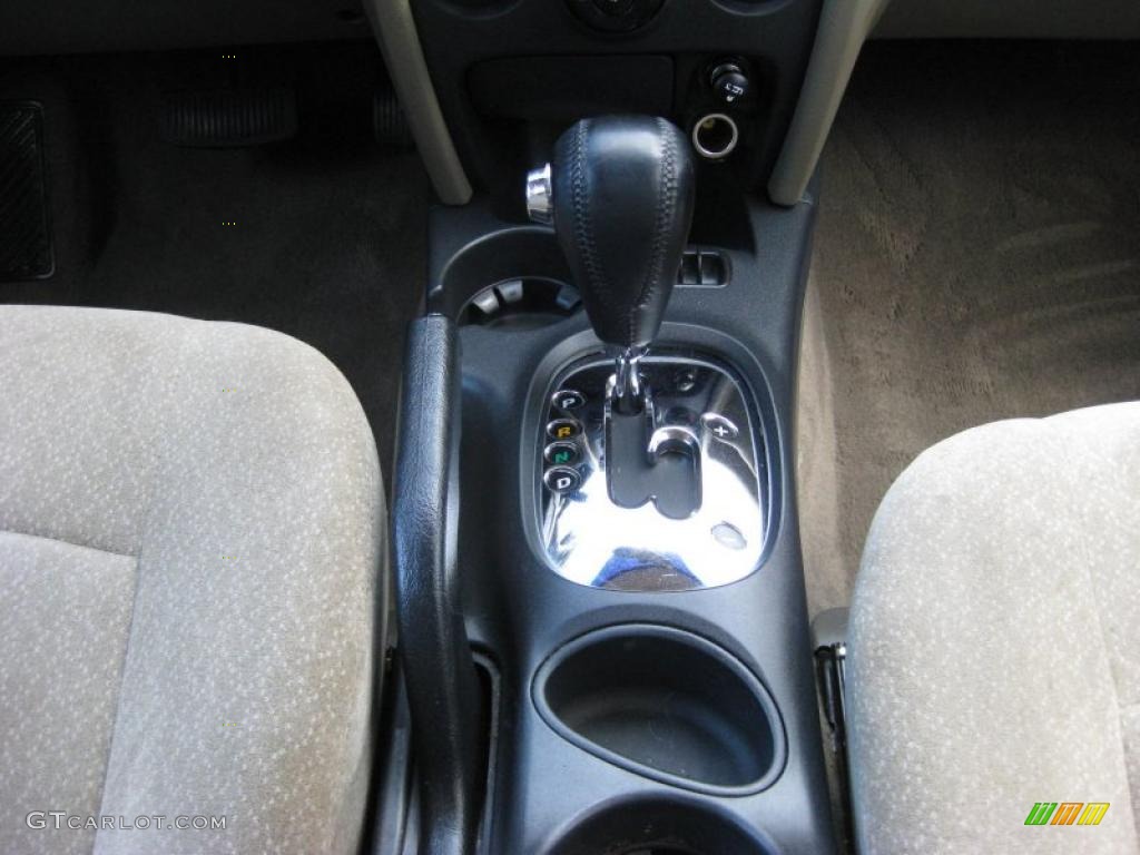 2004 Hyundai Santa Fe GLS 4 Speed Automatic Transmission Photo #41347999