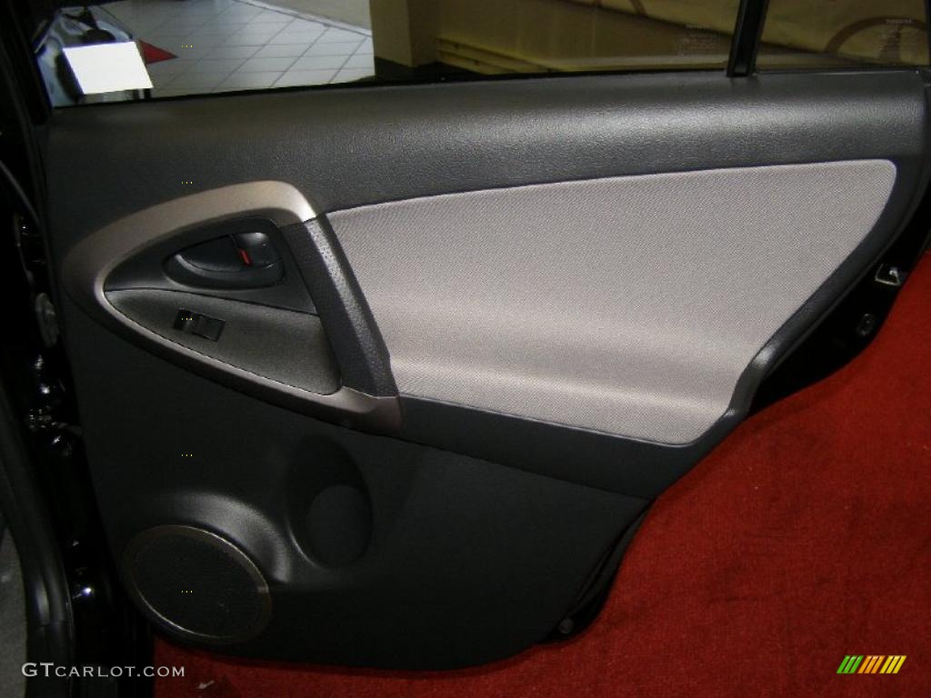 2008 RAV4 V6 4WD - Black / Ash photo #11