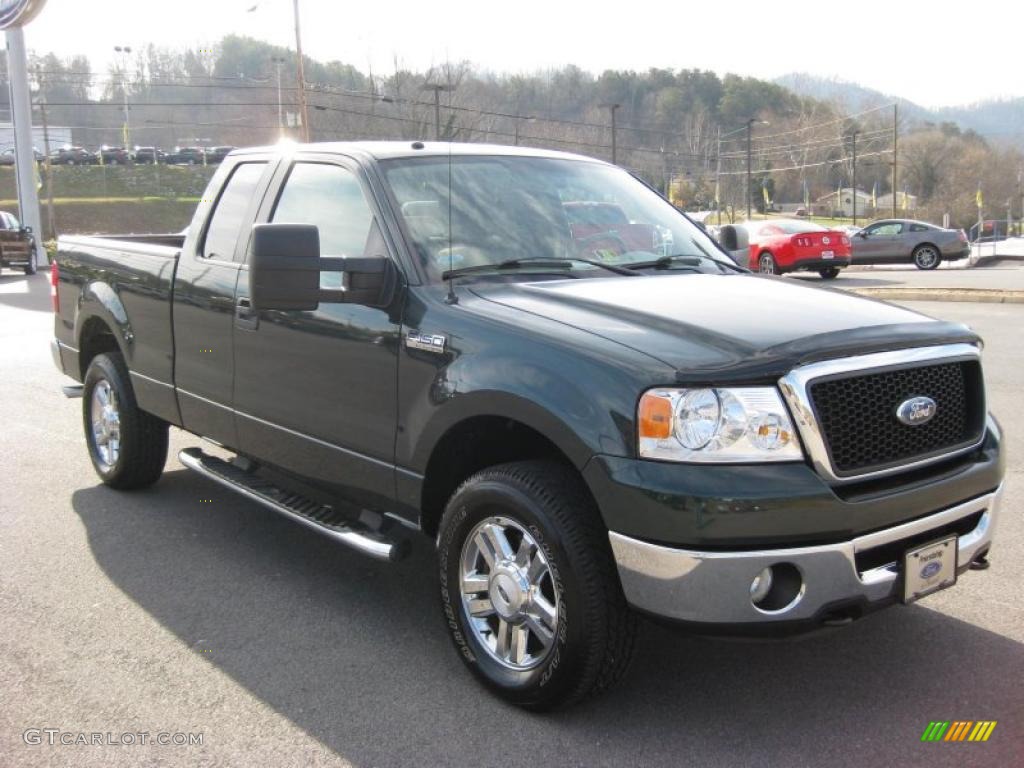 2006 F150 XLT SuperCab 4x4 - Aspen Green Metallic / Tan photo #13