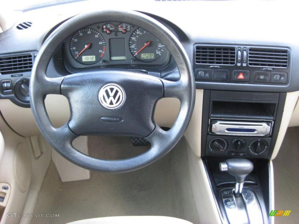 2000 Volkswagen Jetta GLS Sedan Beige Dashboard Photo #41353275