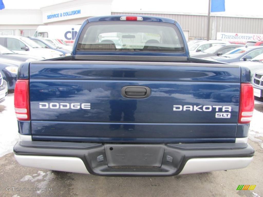 2004 Dakota SLT Quad Cab 4x4 - Patriot Blue Pearl / Dark Slate Gray photo #11