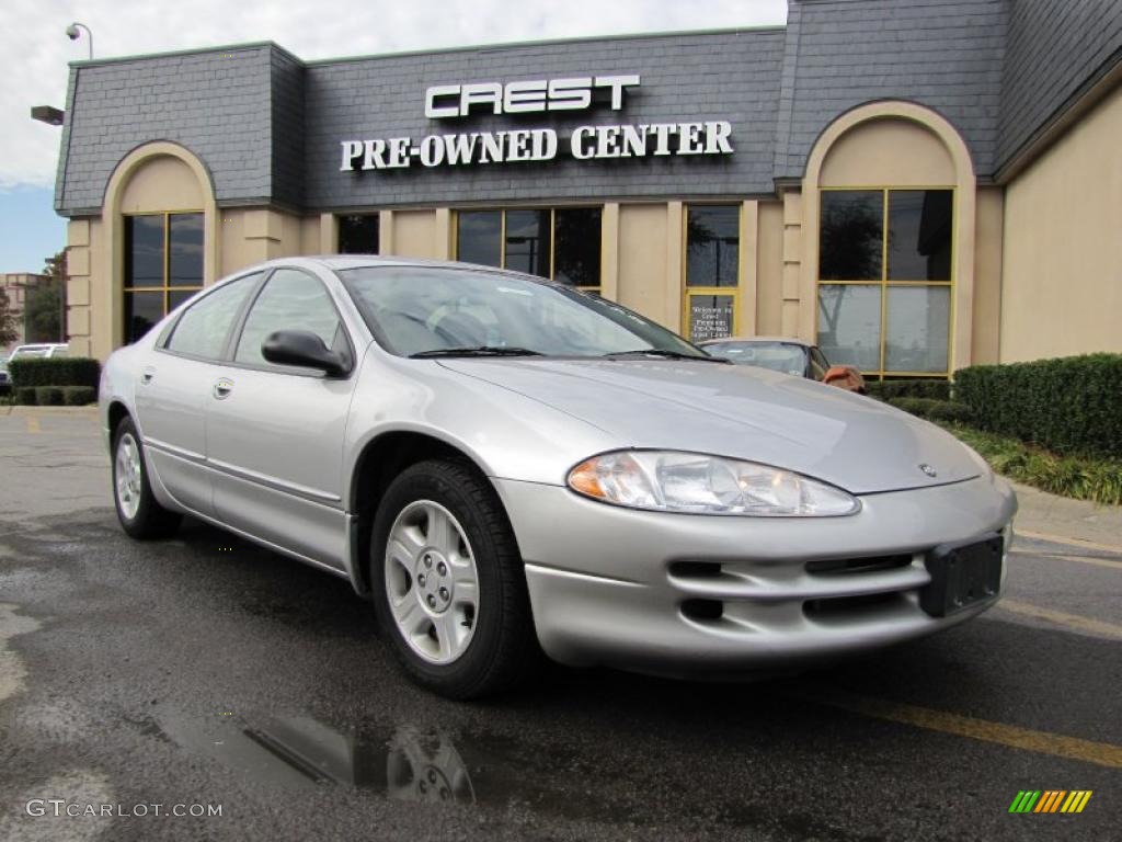 Bright Silver Metallic Dodge Intrepid