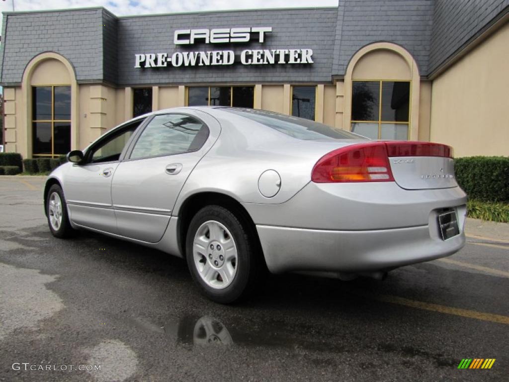 2002 Intrepid SE - Bright Silver Metallic / Dark Slate Gray photo #5