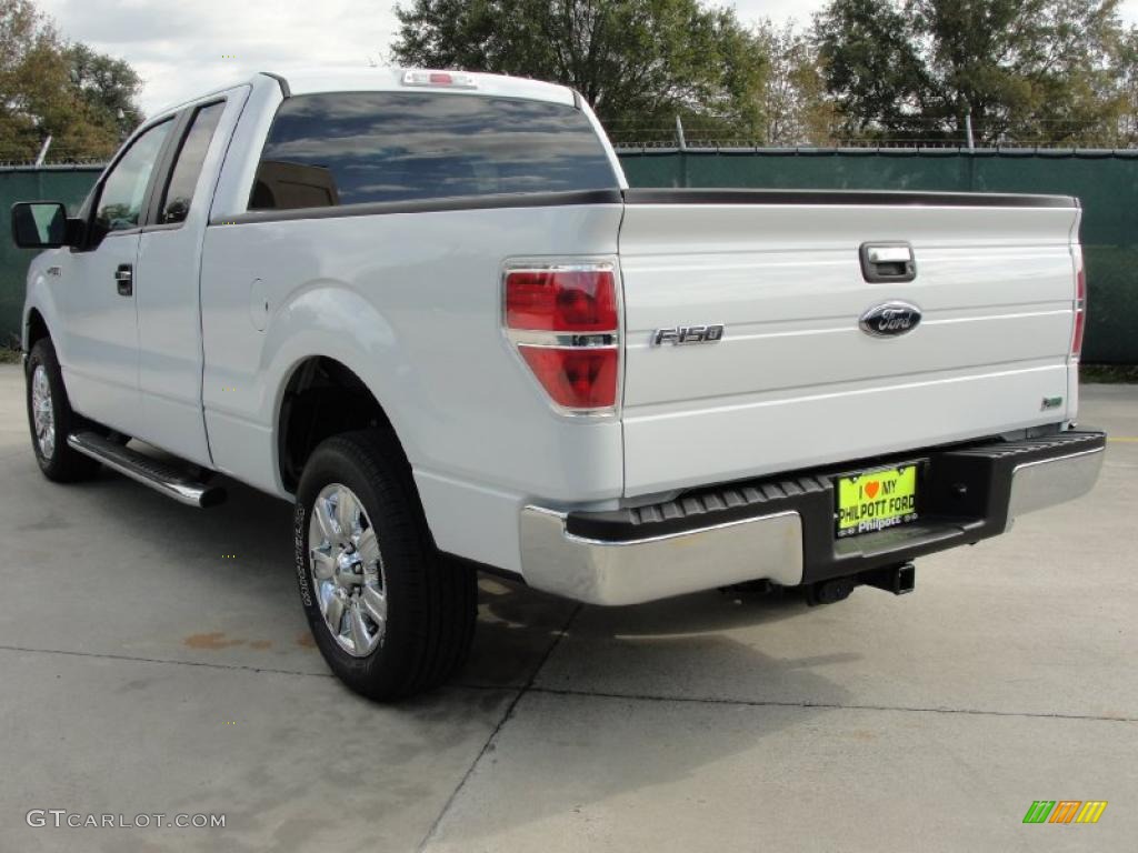 2010 F150 XLT SuperCab - Oxford White / Medium Stone photo #5