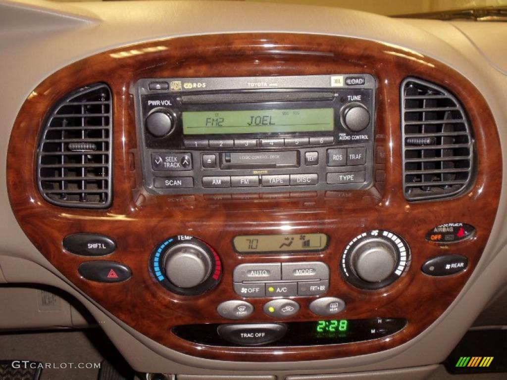 2006 Toyota Sequoia Limited Controls Photo #41359235
