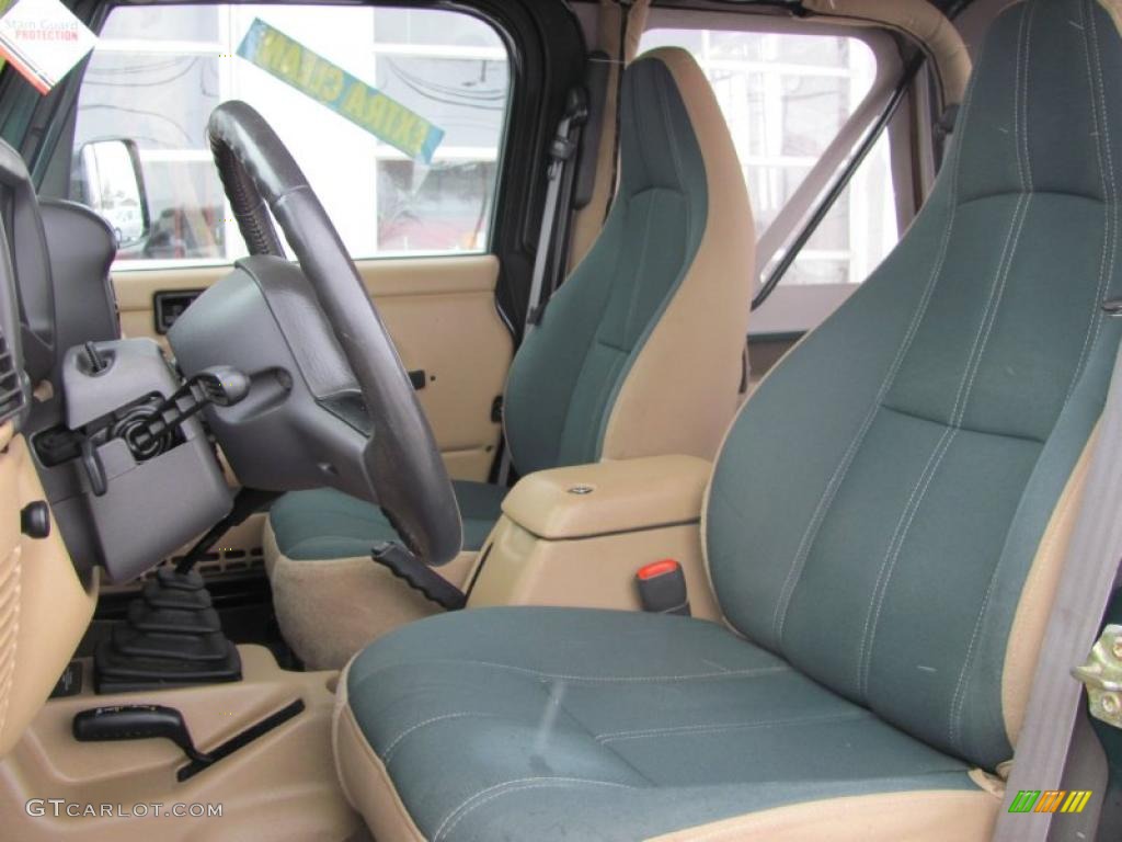 Camel/Dark Green Interior 1999 Jeep Wrangler Sahara 4x4 Photo #41361679