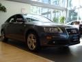 Daytona Grey Pearl Effect - A6 4.2 quattro Sedan Photo No. 1