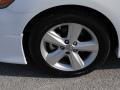 Super White - Camry SE Photo No. 7