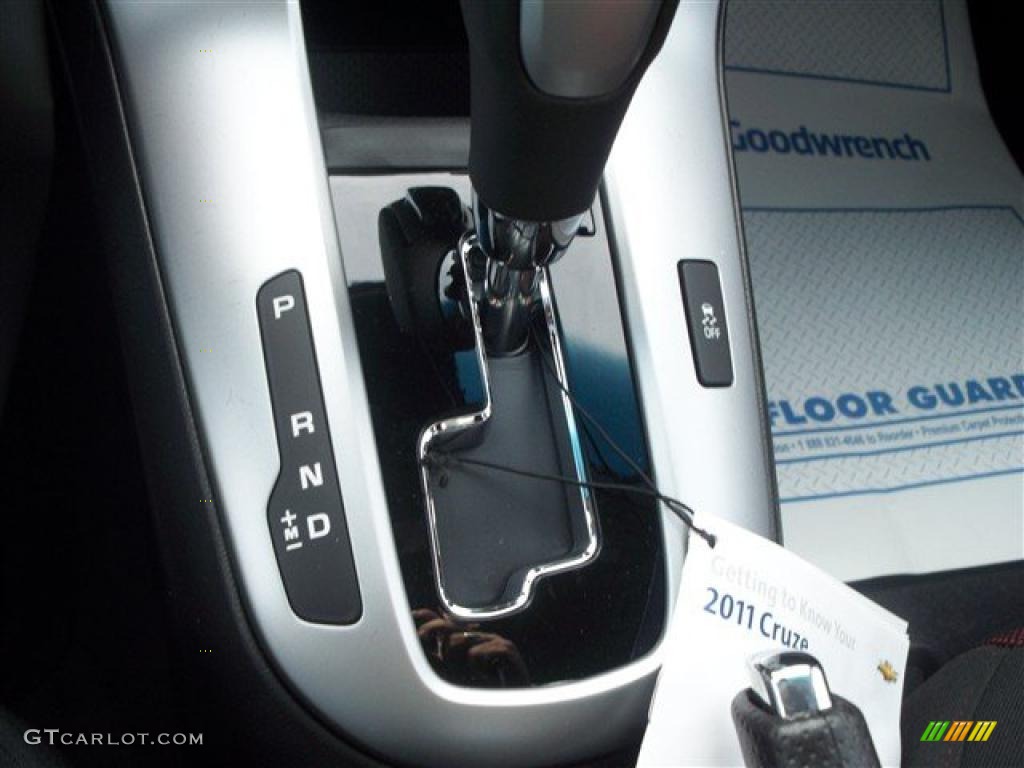 2011 Chevrolet Cruze LT 6 Speed Automatic Transmission Photo #41365759