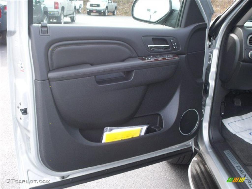 2011 GMC Yukon Denali AWD Ebony Door Panel Photo #41366691