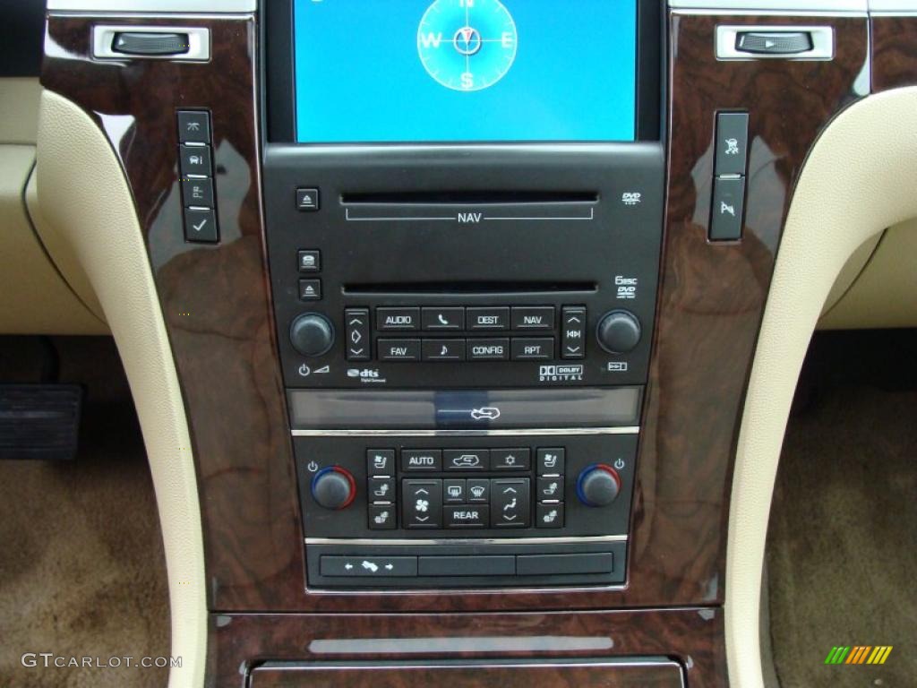 2009 Cadillac Escalade ESV AWD Controls Photo #41370783