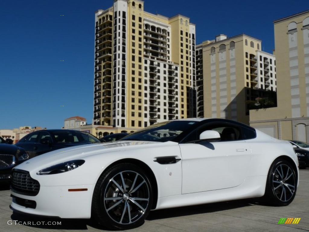 Asia Pacific Cup White 2011 Aston Martin V8 Vantage N420 Coupe Exterior Photo #41370912