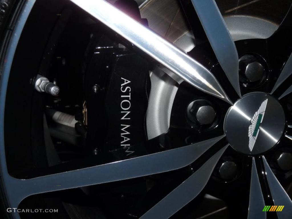 2011 Aston Martin V8 Vantage N420 Coupe Marks and Logos Photo #41370980