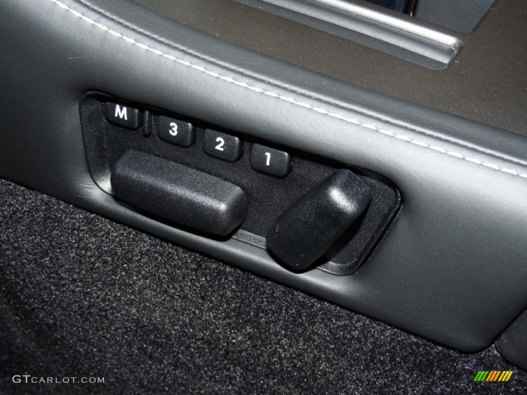 2011 Aston Martin DB9 Volante Controls Photo #41371352