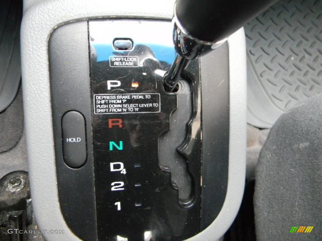 2005 Chevrolet Aveo LS Sedan 4 Speed Automatic Transmission Photo #41372004