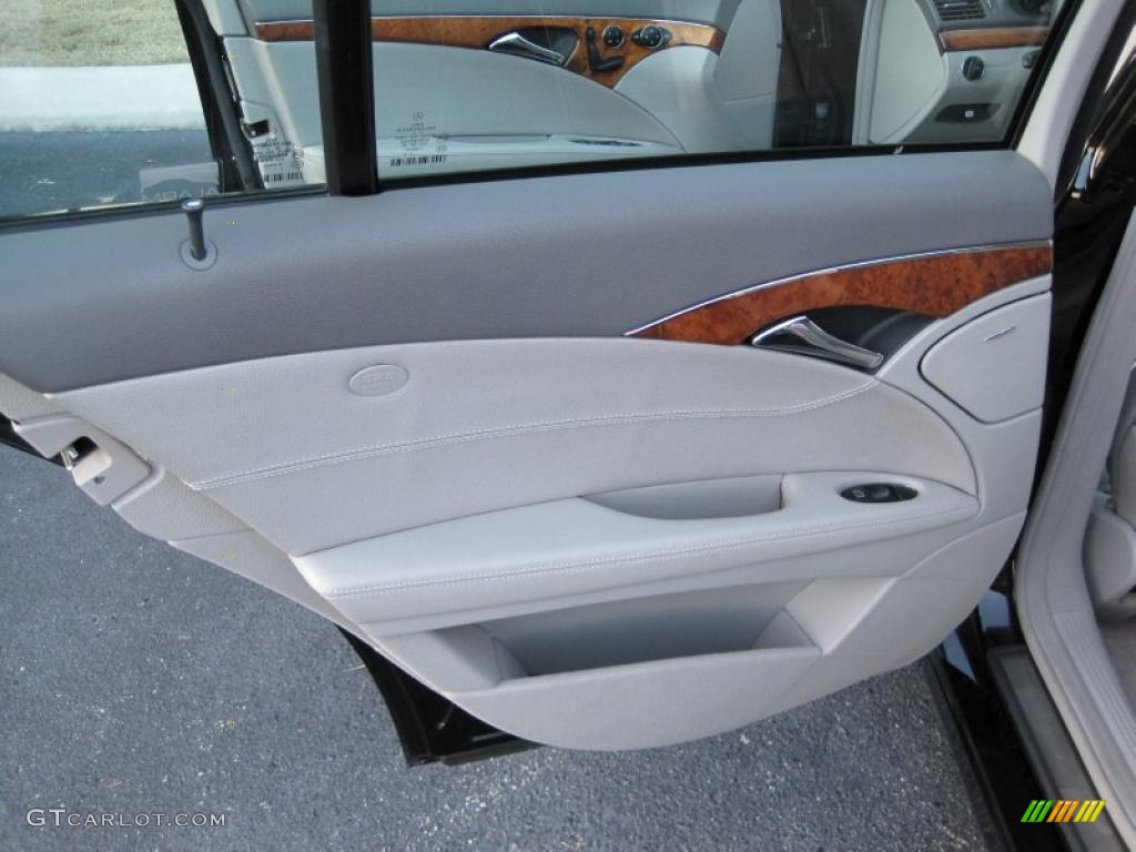 2004 Mercedes-Benz E 320 Wagon Ash Door Panel Photo #41372824