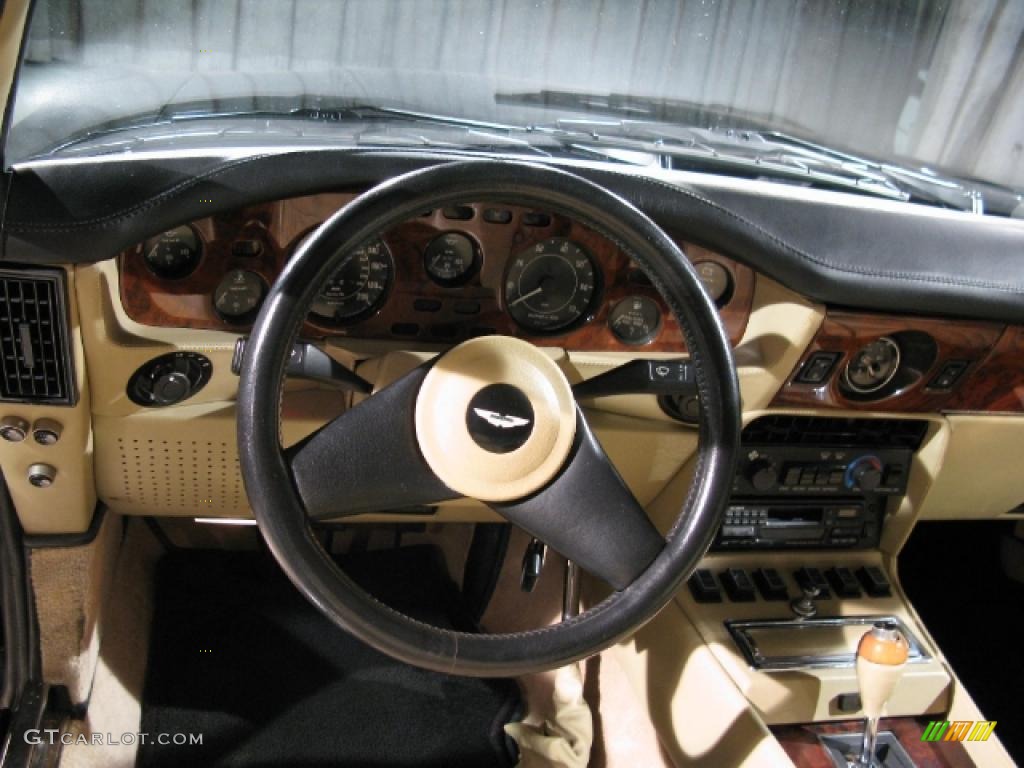 1988 Aston Martin V8 Vantage Volante Beige Steering Wheel Photo #4137390