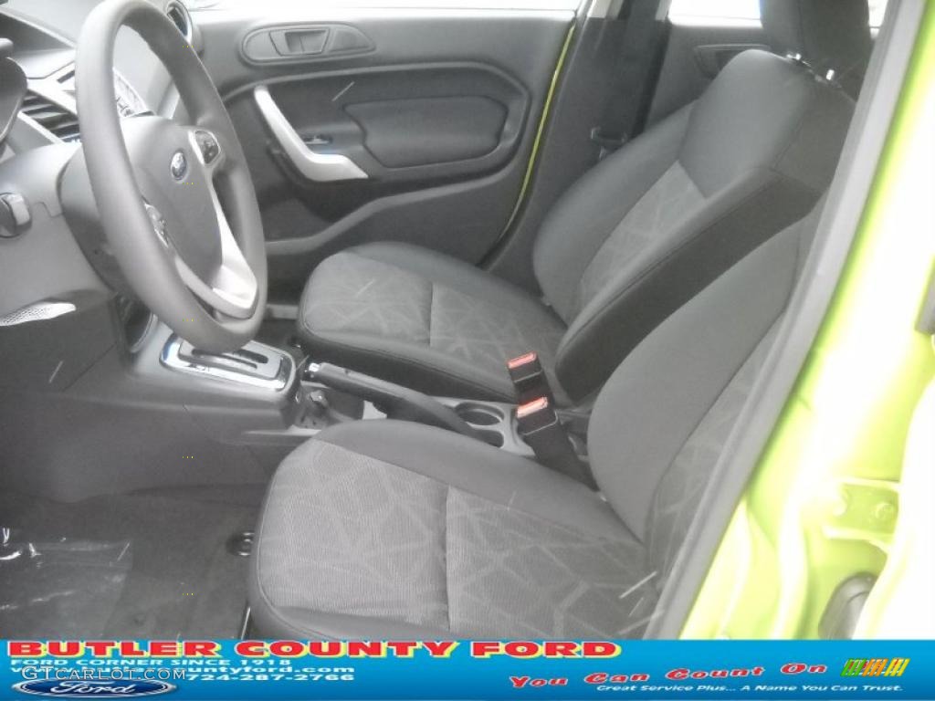 2011 Fiesta SE Sedan - Lime Squeeze Metallic / Charcoal Black/Blue Cloth photo #9