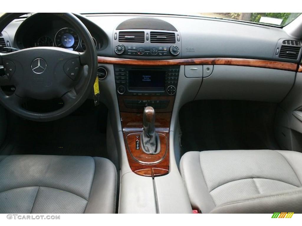 2004 Mercedes-Benz E 320 Sedan Ash Dashboard Photo #41388620