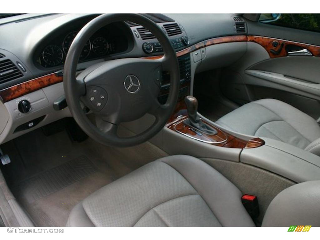 Ash Interior 2004 Mercedes-Benz E 320 Sedan Photo #41388792