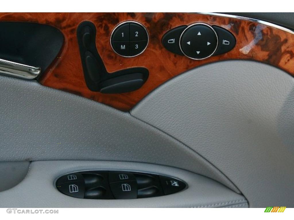 2004 Mercedes-Benz E 320 Sedan Controls Photo #41388800