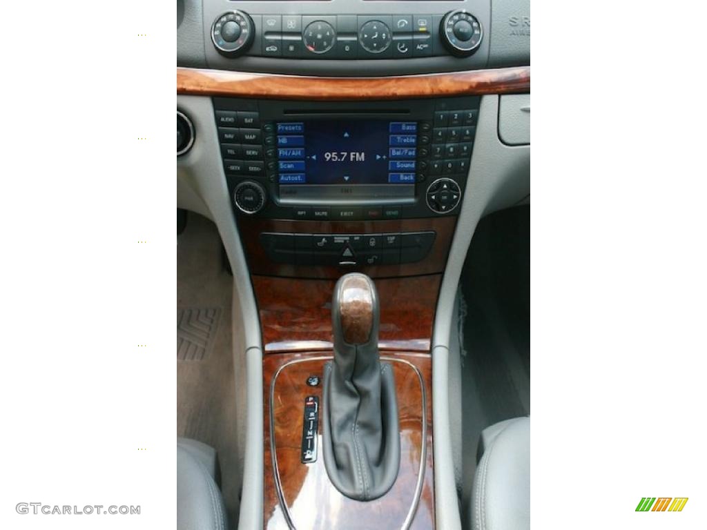 2004 Mercedes-Benz E 320 Sedan 5 Speed Automatic Transmission Photo #41388816